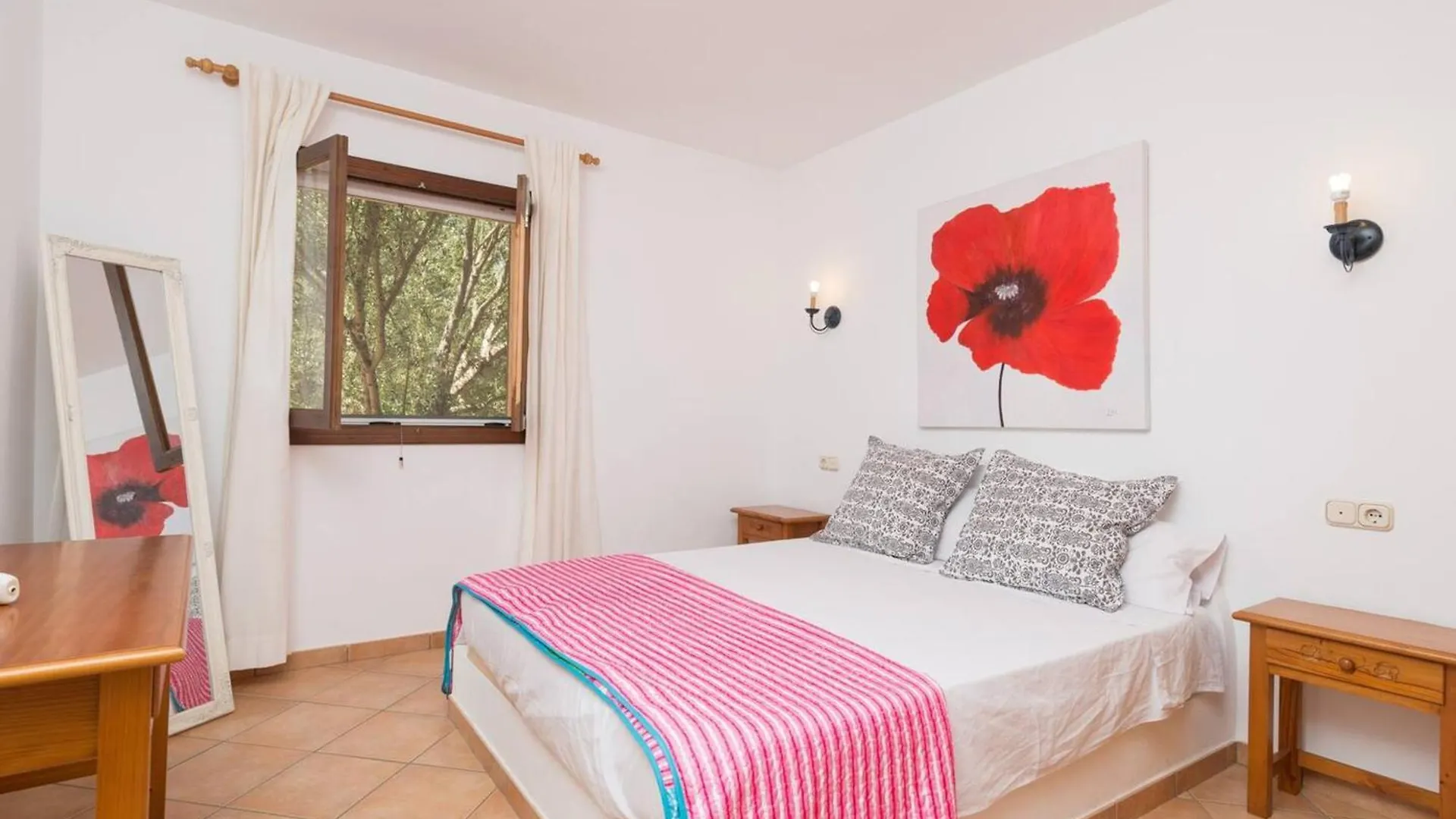 Charming Villa In Manacor With Shared Pool. İspanya