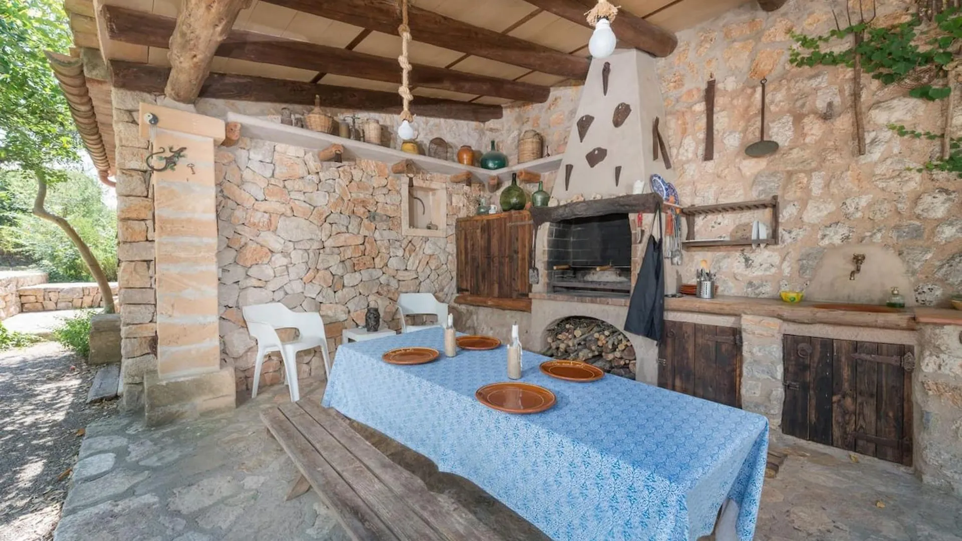 Charming Villa In Manacor With Shared Pool.