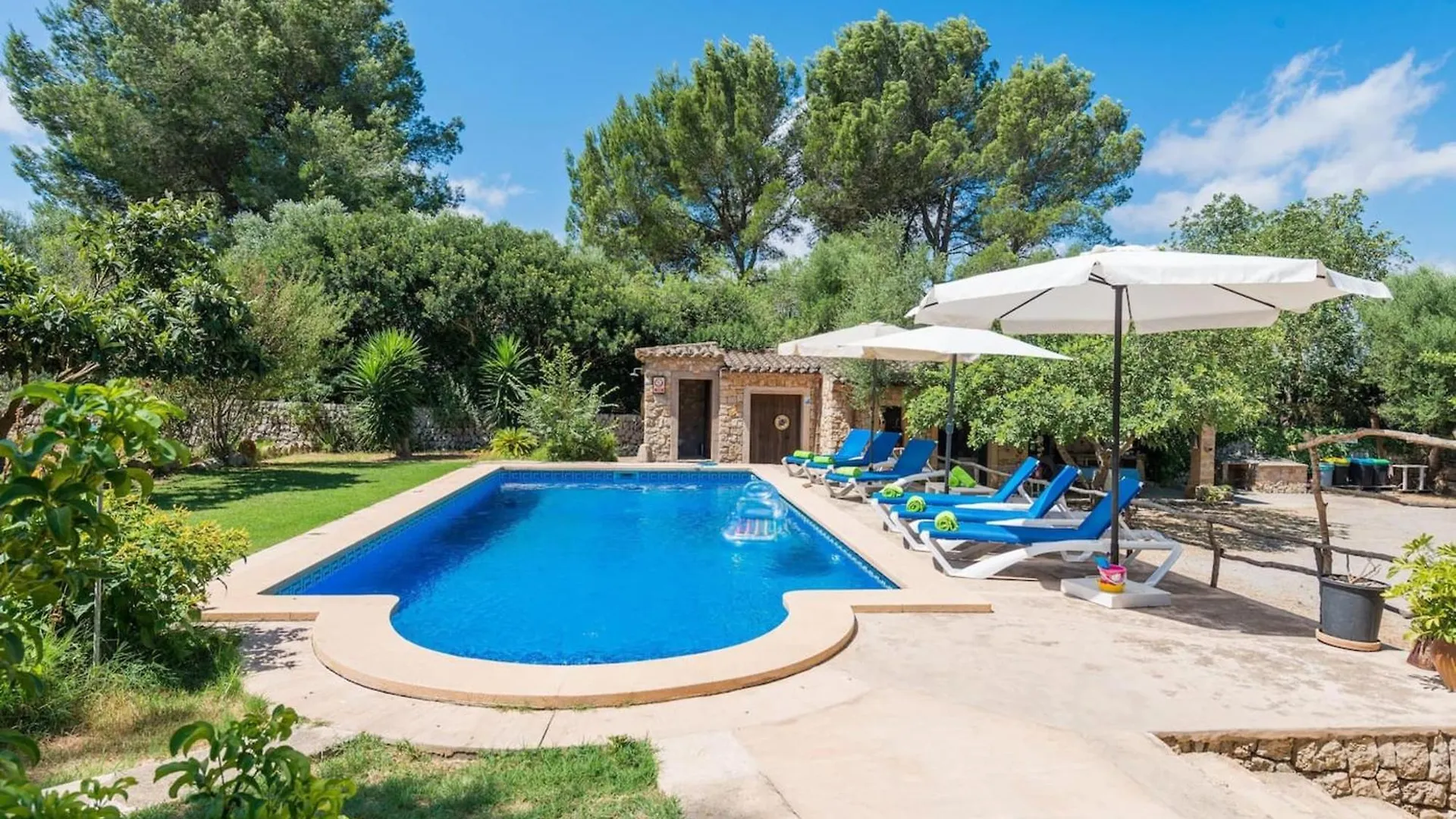 Charming Villa In Manacor With Shared Pool. 0*, Manacor (Mallorca)